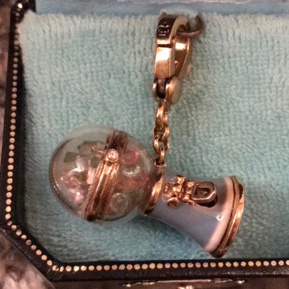 🩵 UNDERRATED! 🩵 Juicy Couture 🩵 RARE Clear! 🩵 BLUE GUMBALL Chart! Bubble Gum